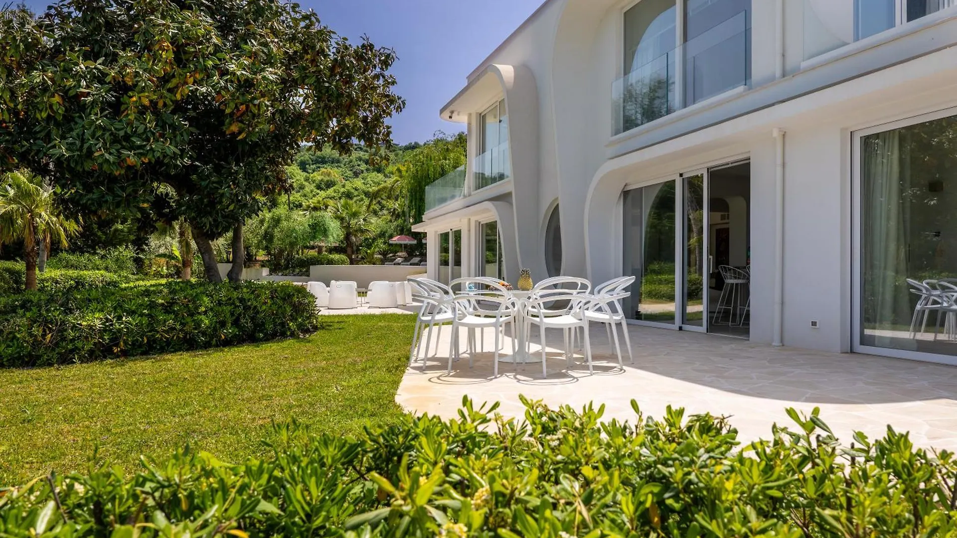The Sicily Lobster House Villa Naso